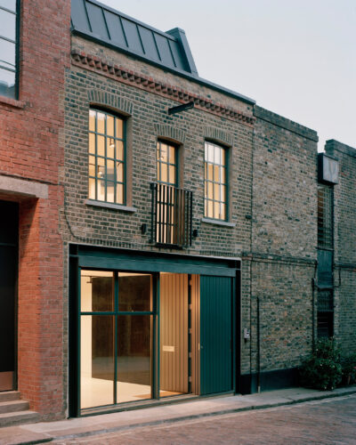 biuro Anglia front 1