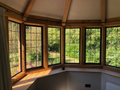 dom Anglia okna wykusz